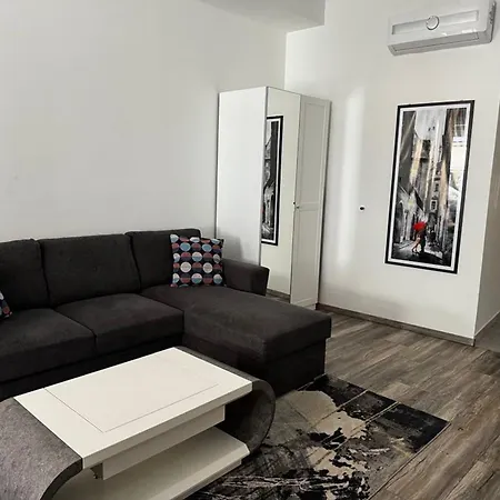 Hősök Tornya Apartman *
