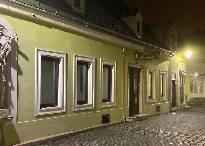 Hosoek Tornya Apartament